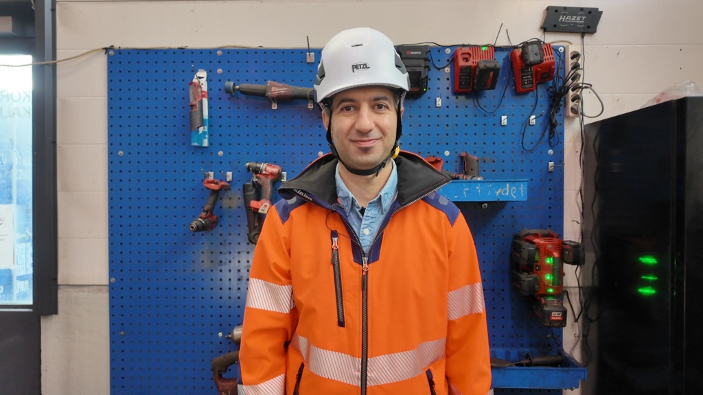 Puja_Alempur_03.jpg Puja_Alempur_03.jpg