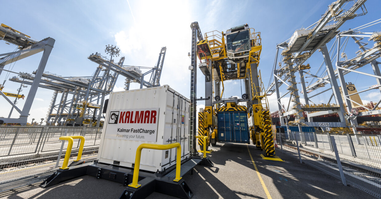 卡尔玛FastCharge™快速充电穿梭机在DP World伦敦口岸投入运行