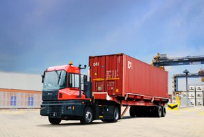 Kalmar T2i 4x2 terminal tractor Kalmar T2i Terminal Tractor