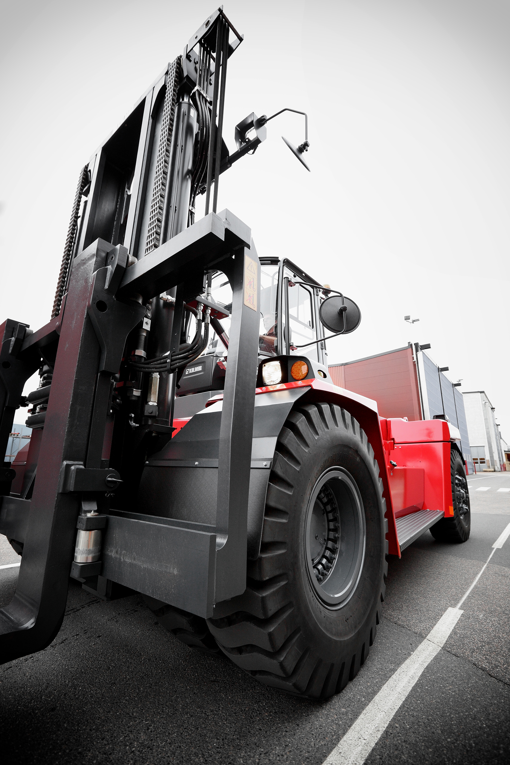 卡尔玛新型重叉进入美洲市场